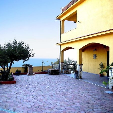 Villa Yellow House Licata Buitenkant foto